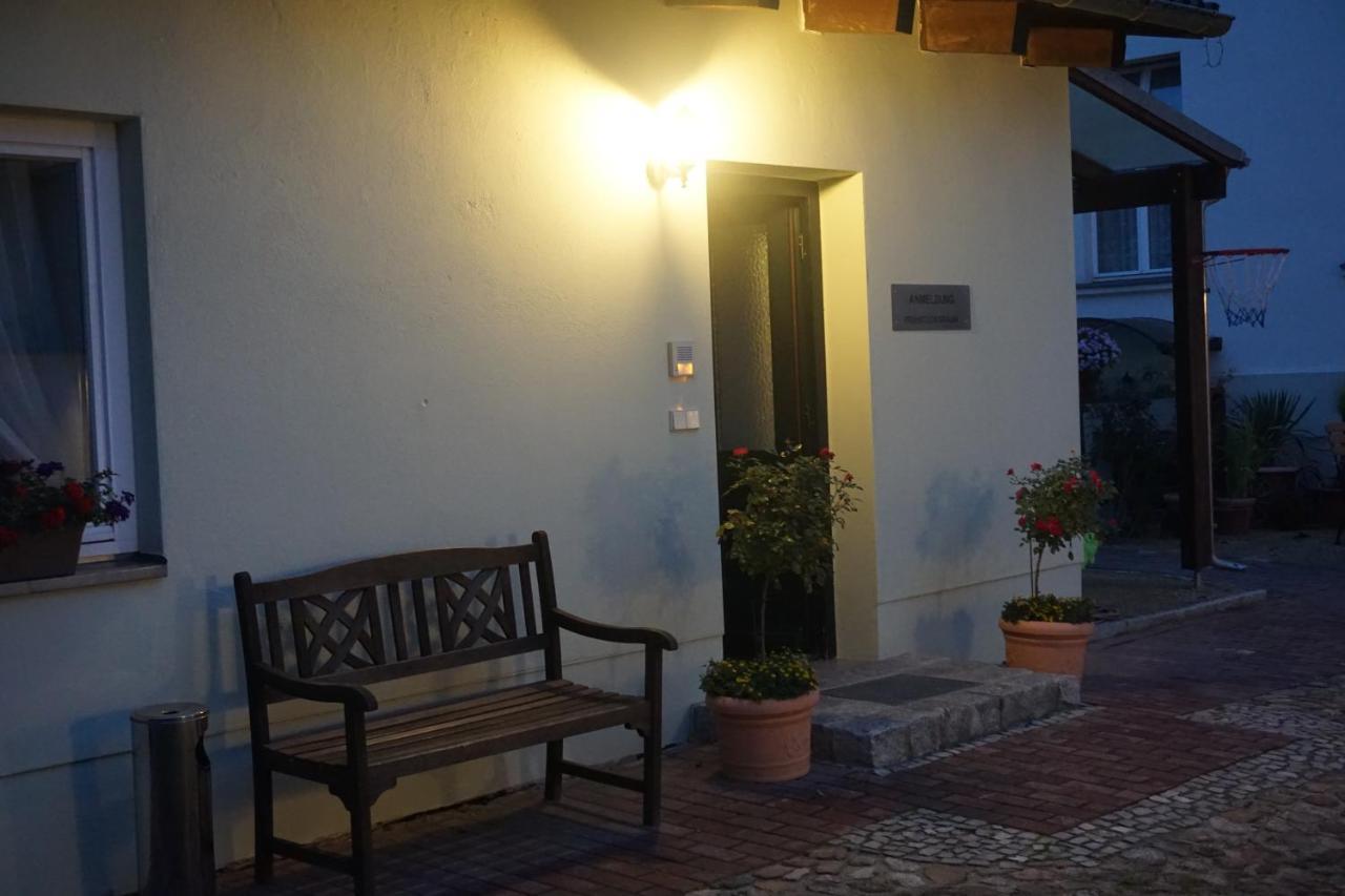 Pension Zum Birnbaum Brandenburg  Ngoại thất bức ảnh